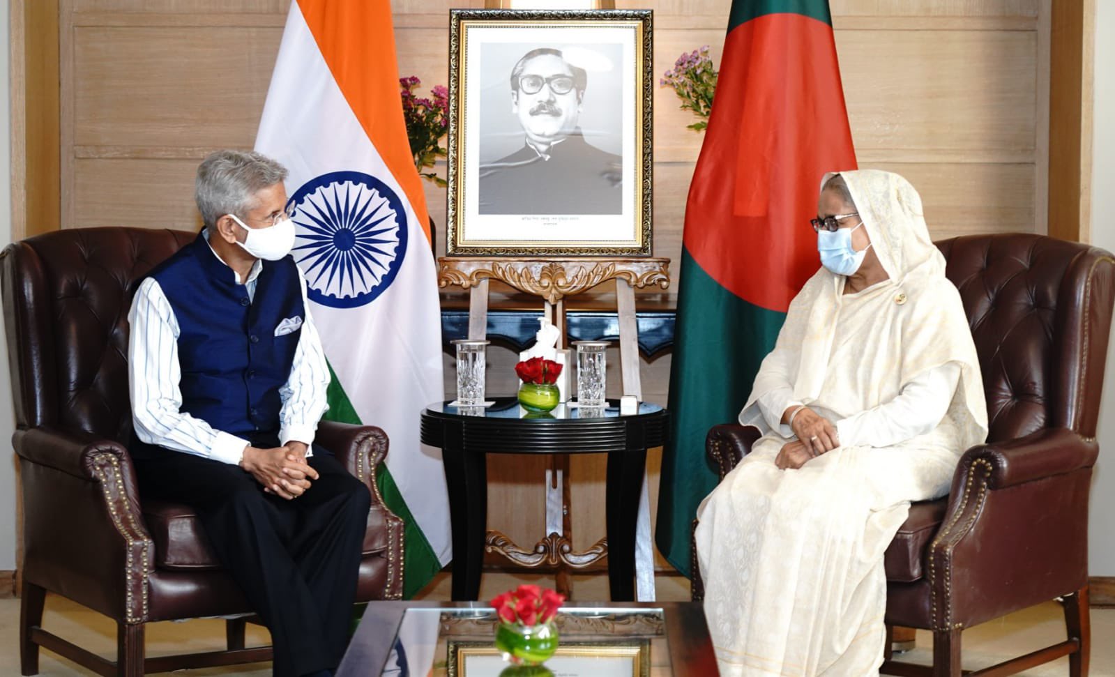 Bangladesh PM Sheikh Hasina Visits India, Signs Important Developmental ...